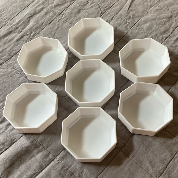 Arcopal Other - Arcopal France Milk Glass Octagonal Bowls